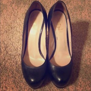 Yves Saint Laurent Tribute Two Black Leather Pump